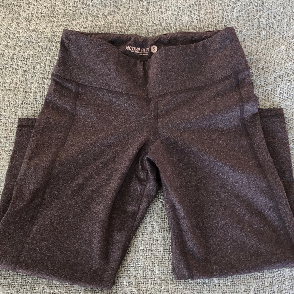 ON compression capris